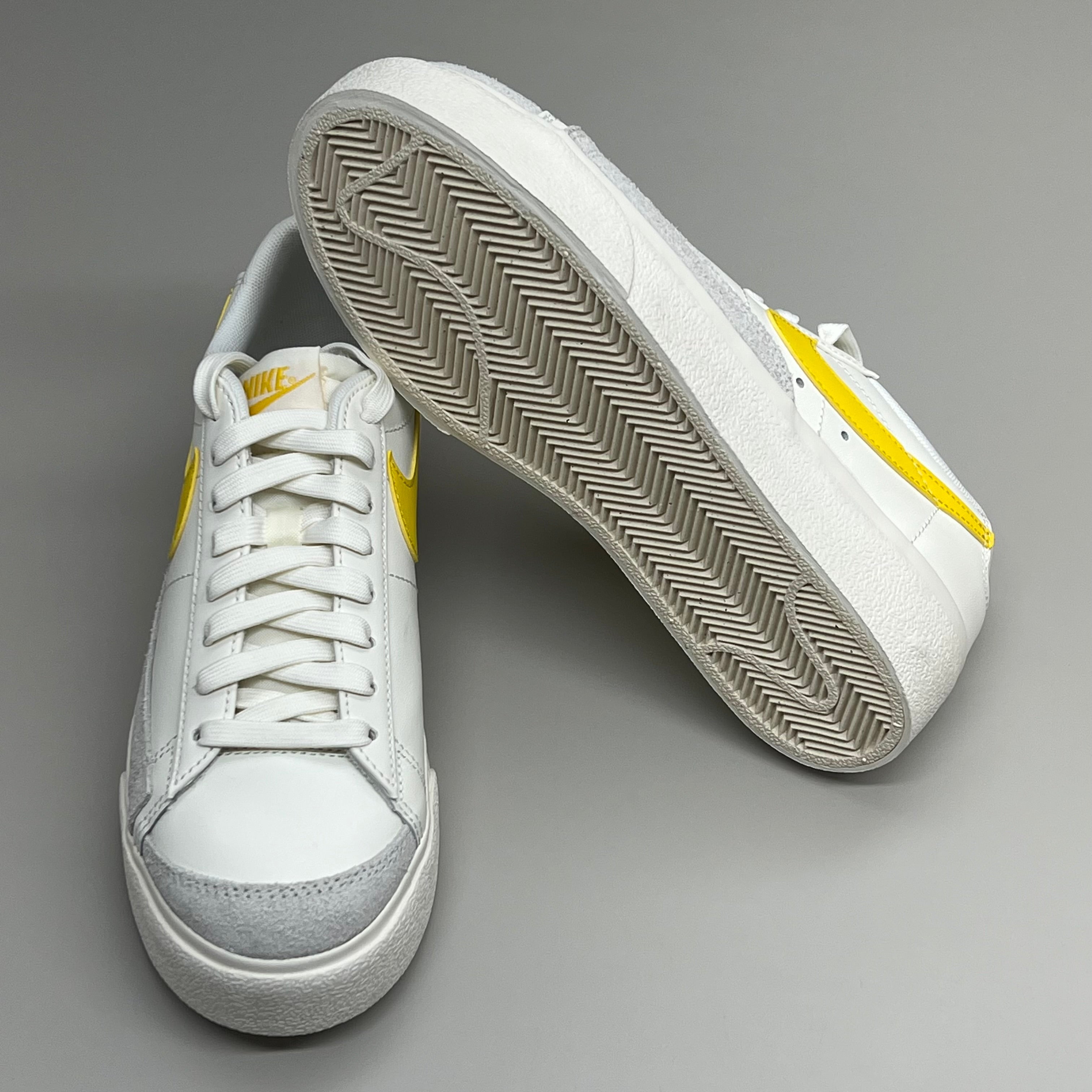 NIKE Blazer Low Cut Platform Sneaker Sz Women's 7.5 Men's 6 Yellow/Grey/White