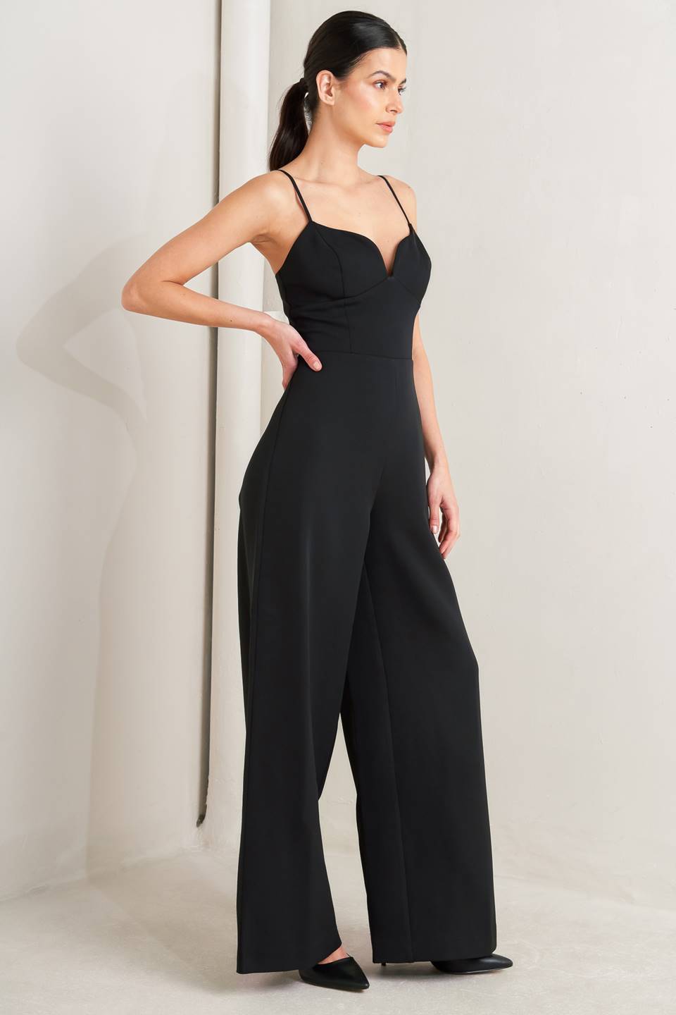 PRISTINE EDGE BLACK WOVEN JUMPSUIT