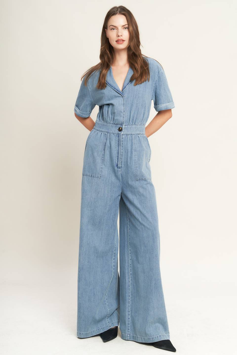 QUIET LUXURY LIGHTWEIGHT DENIM JUMPSUIT