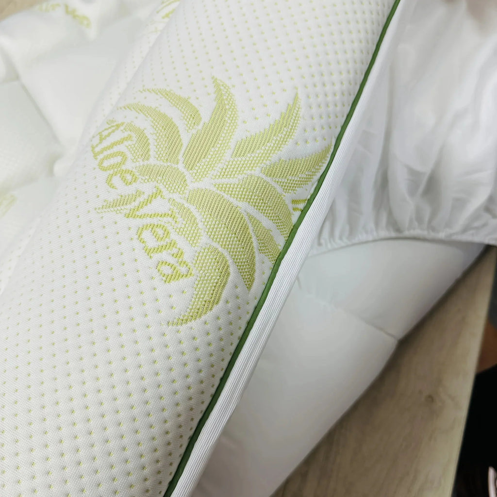 Aloe Vera Mattress Protector – Soft, Hypoallergenic Breathable Cover